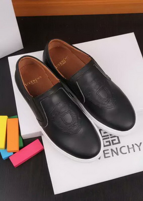 GIVENCHY Men Loafers_02